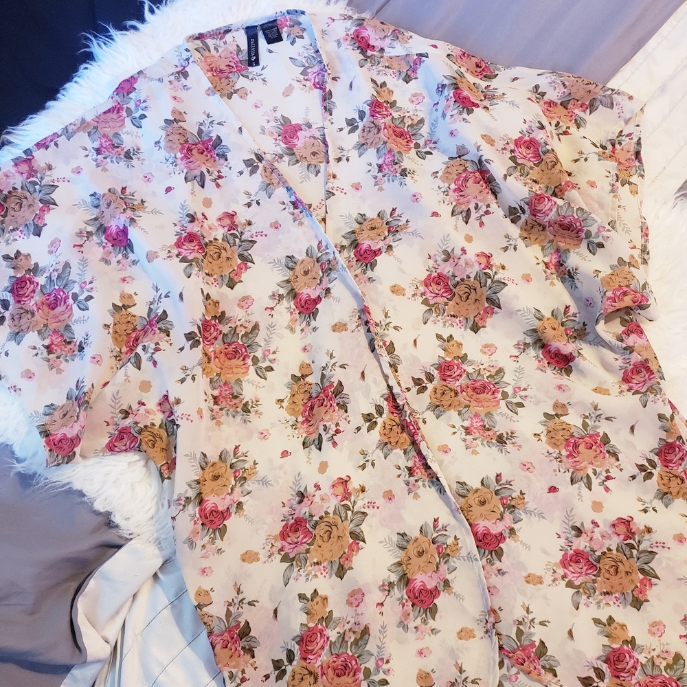 Floral kimono